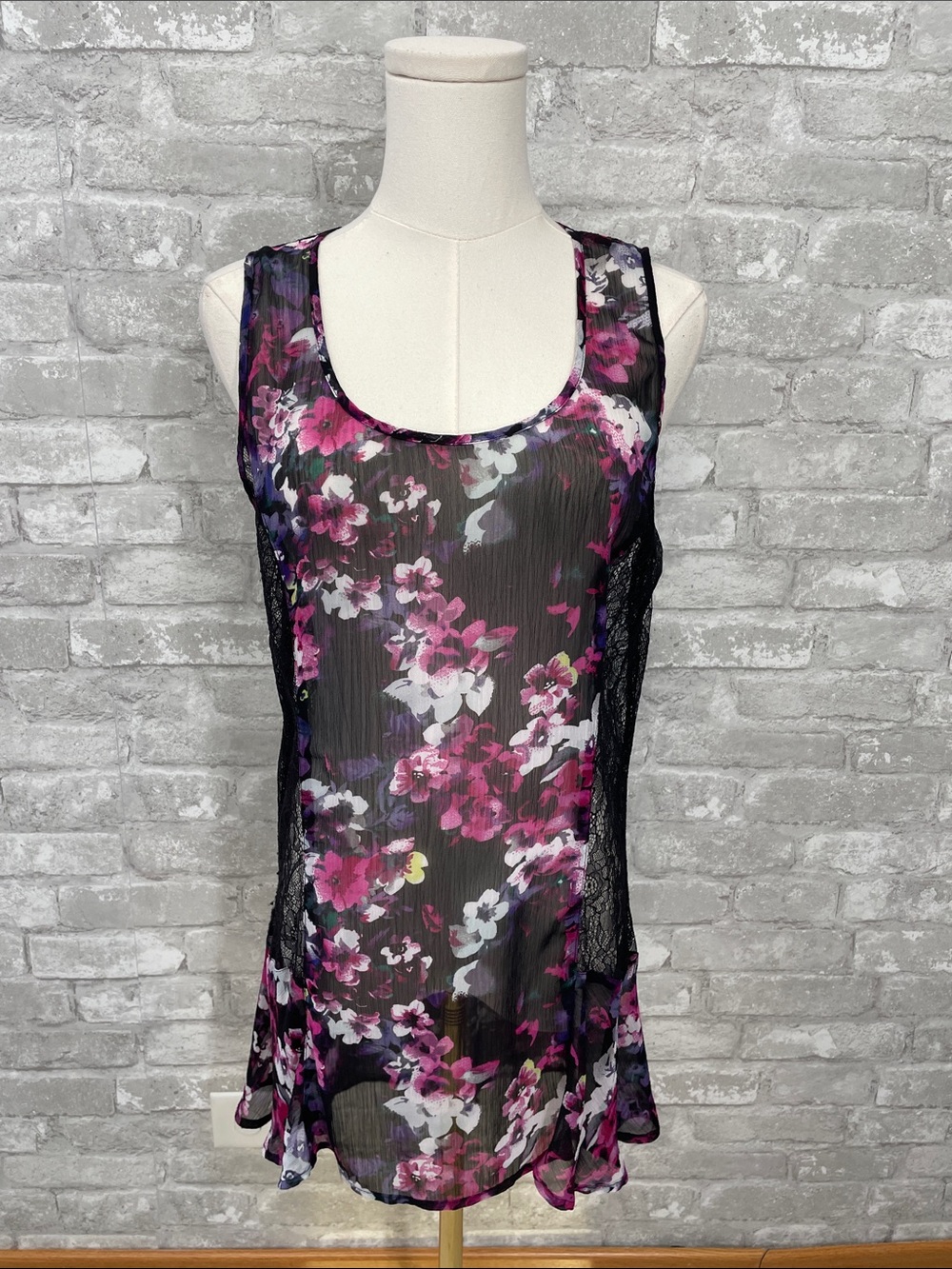 Studio Y Floral Sheer Tank Top in Pink & Black